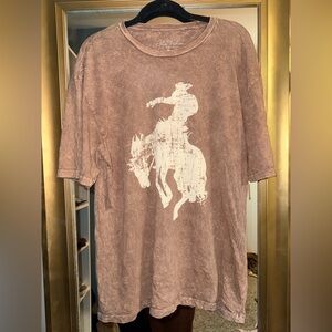 Vintage-Inspired Brown Cowboy Graphic Short Sleeve Tee Acid Wash